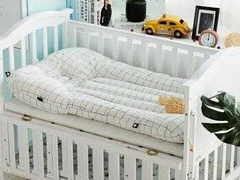 婴儿床垫（婴儿床垫选择什么样的比较好）